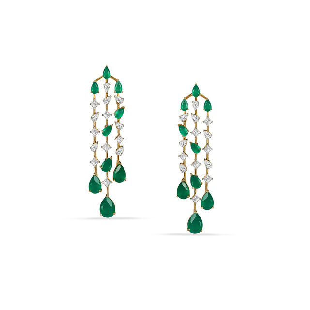 Tanishq 18KT Diamond Drop Earrings for Women 
