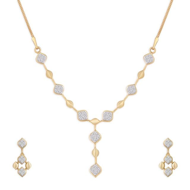 Tanishq 18KT Diamond Necklace Set 