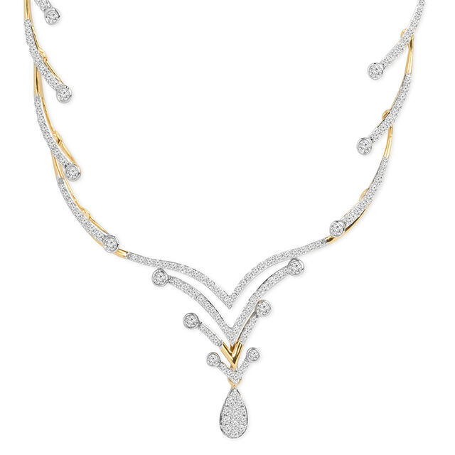 Tanishq 18KT Diamond Necklace Set for Women 2