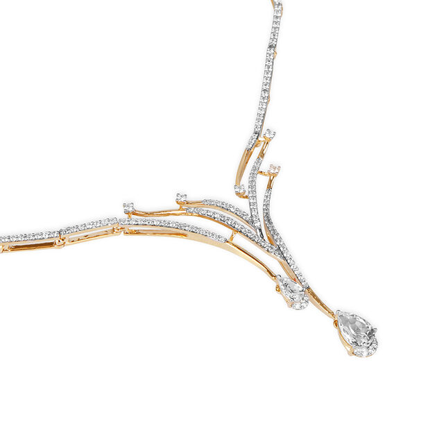 Tanishq 18KT Diamond Necklace Set for Women 2