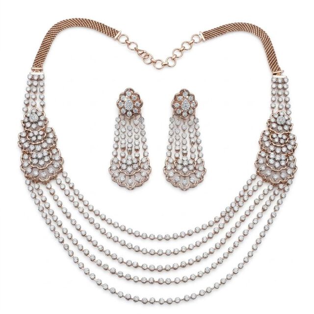 Tanishq Diamond Necklace Set 