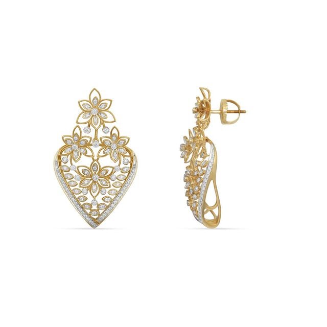 Tanishq 18KT Diamond Pendant and Earrings Set 2