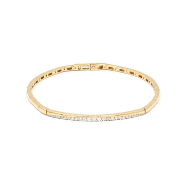 Alluring minimalist bracelet