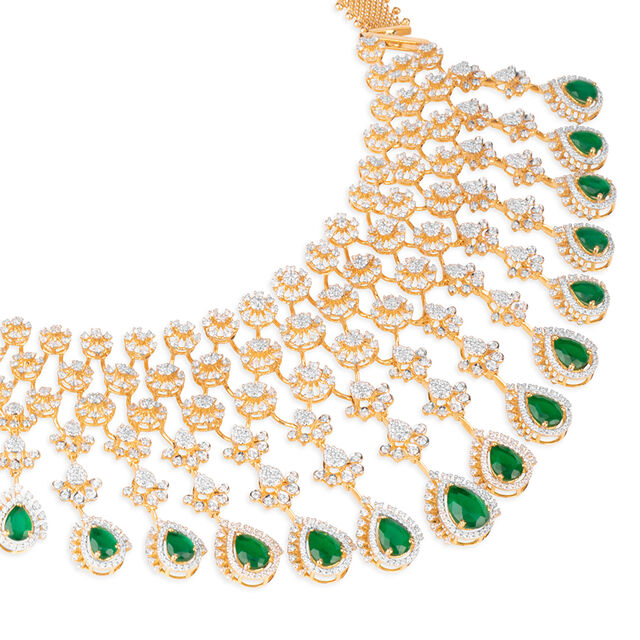 Tanishq 18KT Diamond Necklace for Women 3