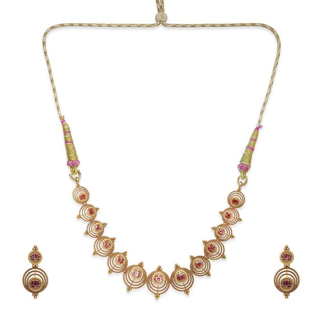 Tanishq 18KT Gold Necklace Set 2