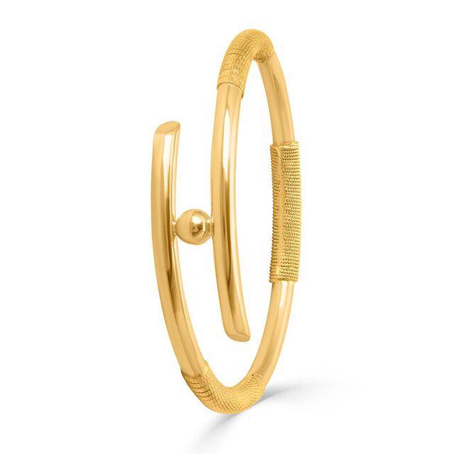 Elegant Gold Bangle 2