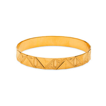 Gleaming Gold Bangle