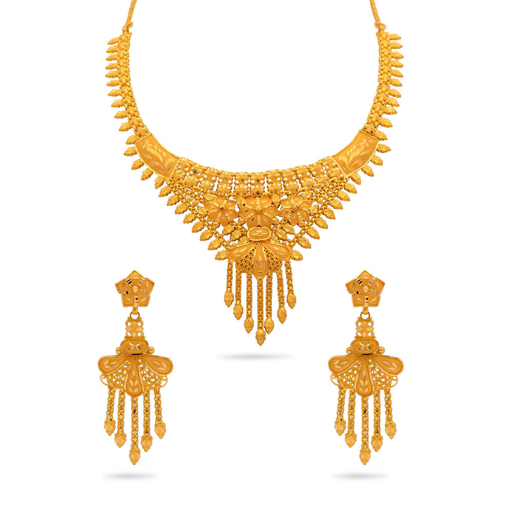 Tanishq jewels of royalty collection price online
