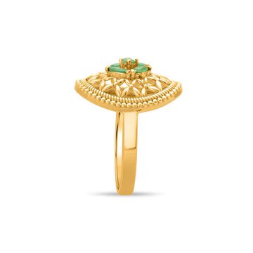 Tanishq 22 Karat Gold Finger Ring