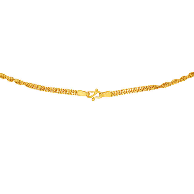 Sleek Gold Elegance Chain 3