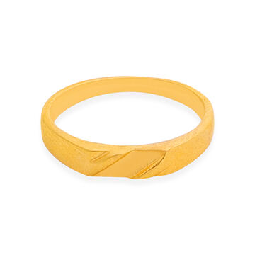 Tanishq 22 KT Gold Finger Ring for Kids