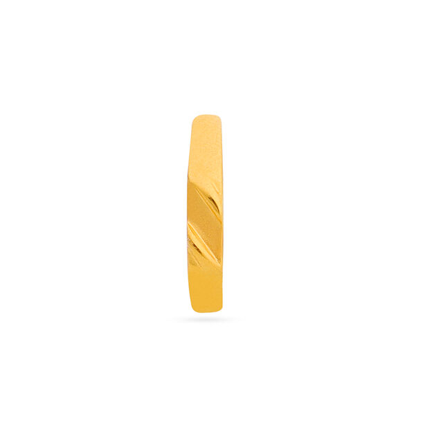 Tanishq 22 KT Gold Finger Ring for Kids
