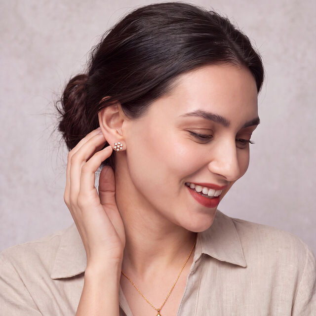 Classic 22 Karat Yellow Gold And Diamond Floral Studs 3