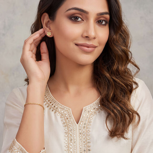 Peerless Gold Studs 2