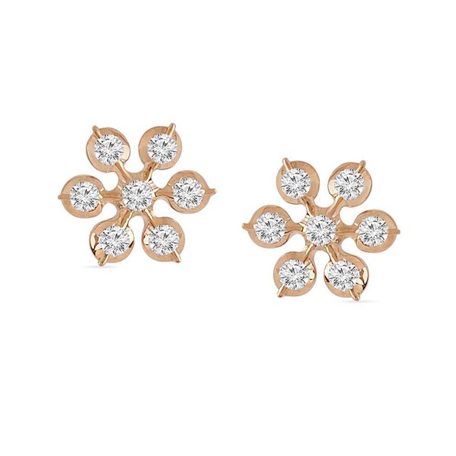Tanishq 22KT Six Diamond Studs for Women,,hi-res 
