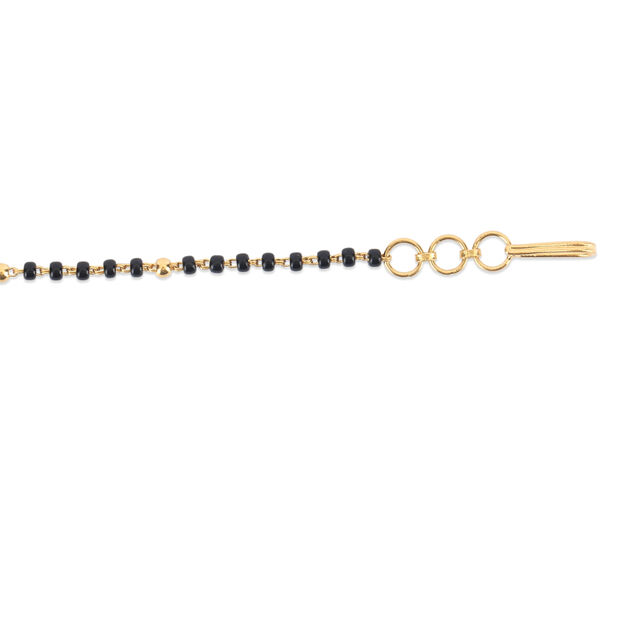 Tanishq 22 Karat Gold Mangalsutra for Women 4