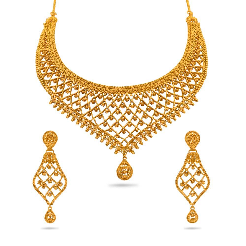 Buy Irresistible 22 Karat Yellow Gold Floral Net Necklace And Earrings Set at Best Price Tanishq US