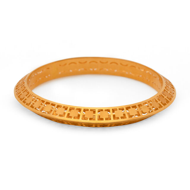 Regal 22 Karat Gold Bangle 