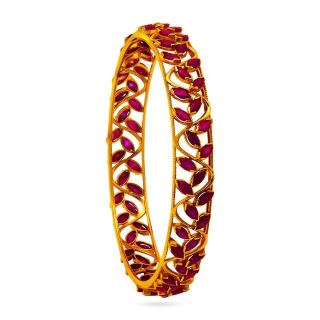 Tanishq 22 Karat Gold Bangle for Women