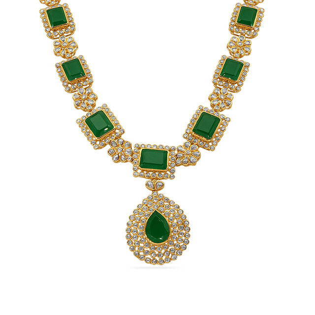 Tanishq 22KT  Gold Necklace Set  for Women 3