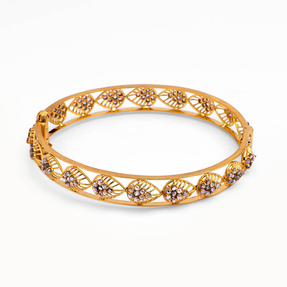 Buy Gold Fern Polki Bangle at Best Price Tanishq US