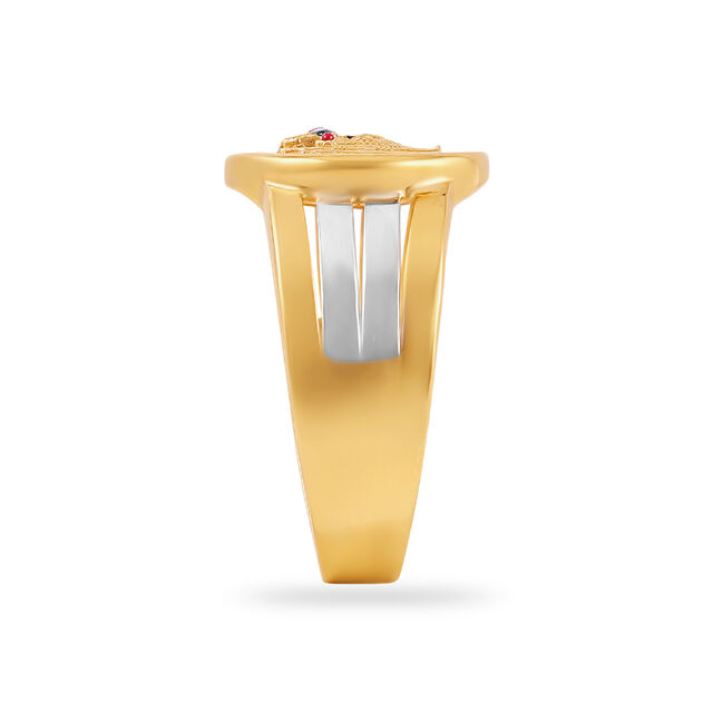 Emblematic Gold Crest Ring