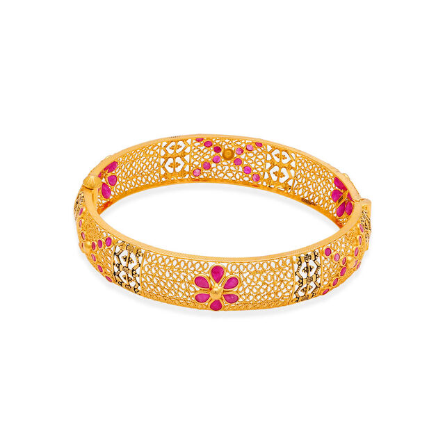 Dazzling Floral Filigree Bangle