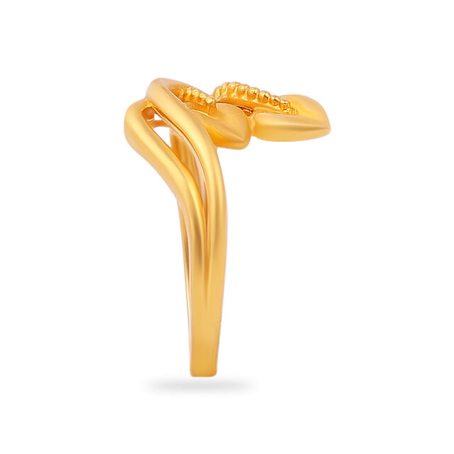 Tanishq 22 KT Gold Finger Ring for Women