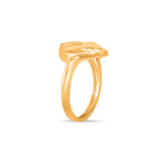 Elegant Flame-Inspired Gold Ring