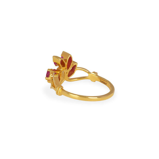 Tanishq 22KT Gold Finger Ring for Women 4