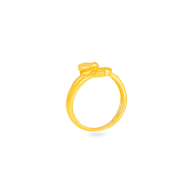 Tanishq 22 Karat Gold Finger Ring for Women 4