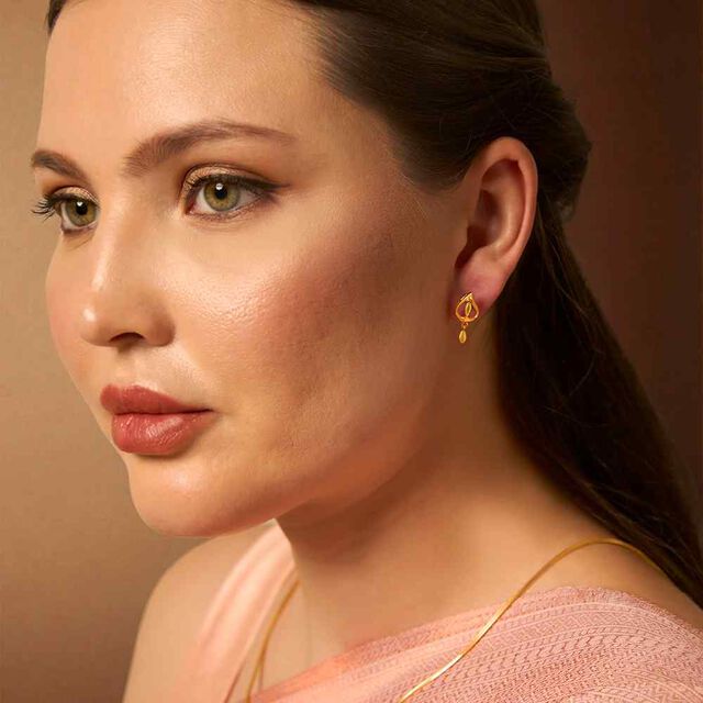 Dewy Delight Drop Earrings 2