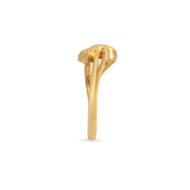 Tanishq 22KT Gold Finger Ring for Women