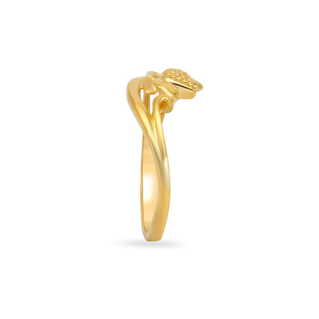 Tanishq 22KT Gold Finger Ring for Women
