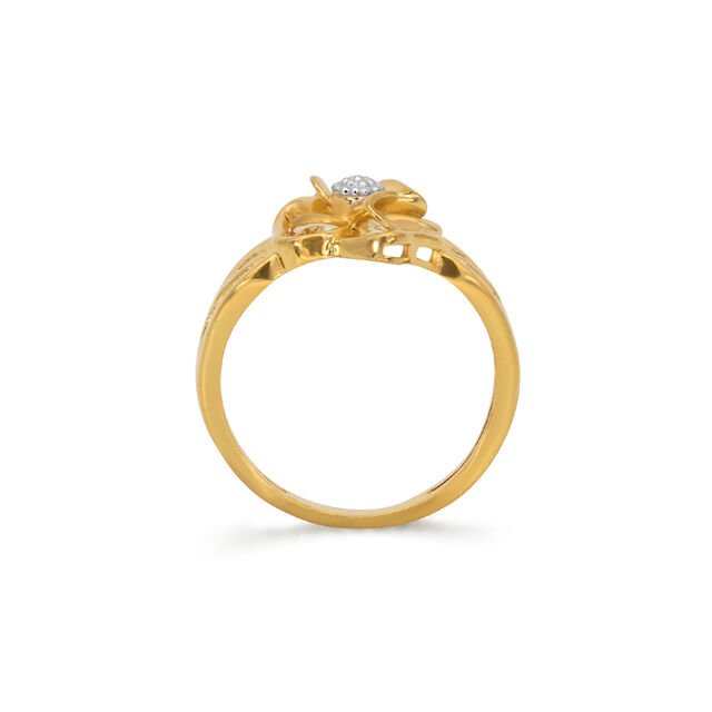 Tanishq 22KT Gold Finger Ring for Women