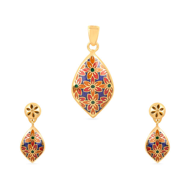 Tanishq 22 Karat Gold Pendant and Earrings Set for Women 2