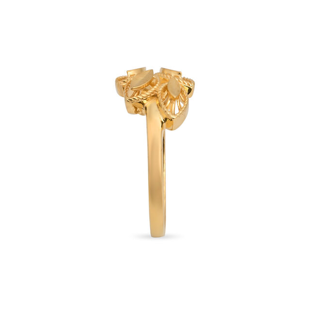 Tanishq 22 Karat Gold Finger Ring for Women