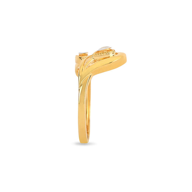 Tanishq 22 Karat Gold Finger Ring for Women