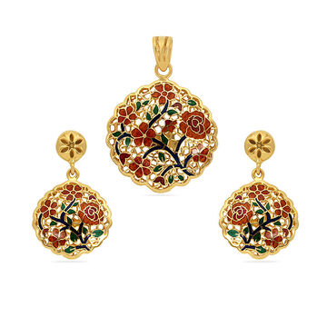 Tanishq 22 Karat Gold Pendant and Earrings Set for Women