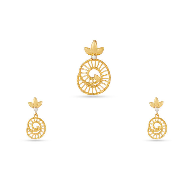 Tanishq 22KT Gold Pendant and Earrings Set for Women 