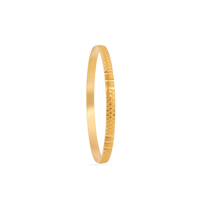Textured Elegance Gold Bangle
