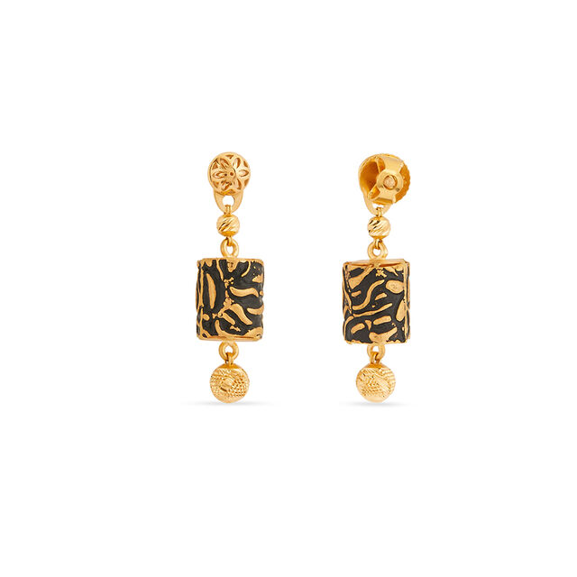 Tanishq 22KT Gold Necklace Set for Women 4