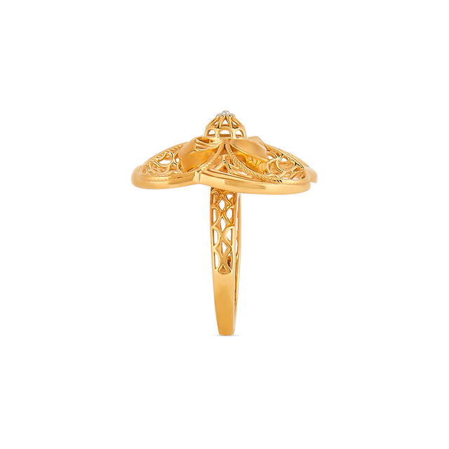 Tanishq 22KT Gold Finger Ring for Women 4