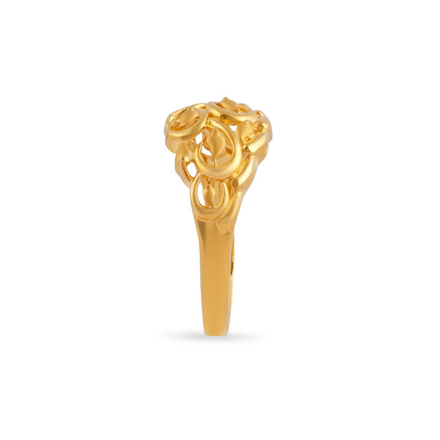 Tanishq 22 Karat Gold Finger Ring for Women