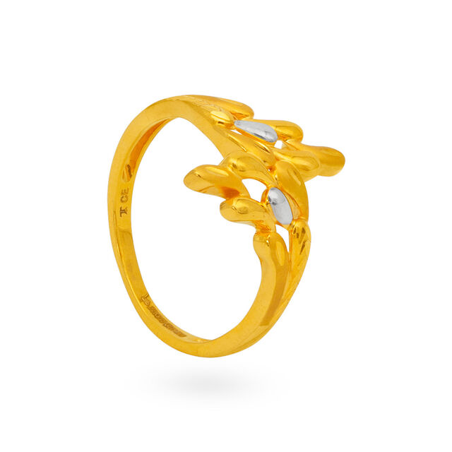 Tanishq 22 KT Gold Finger Ring for Women