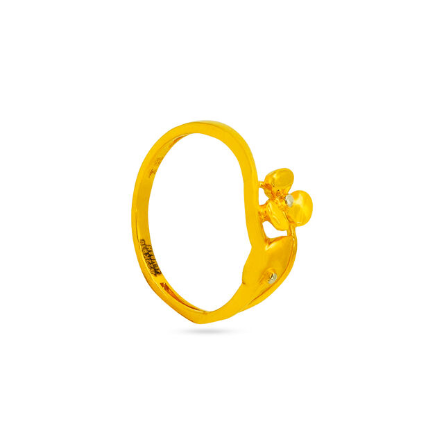 Tanishq 22KT Gold Finger Ring for Women