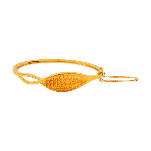 Sleek Adjustable Gold Bracelet 