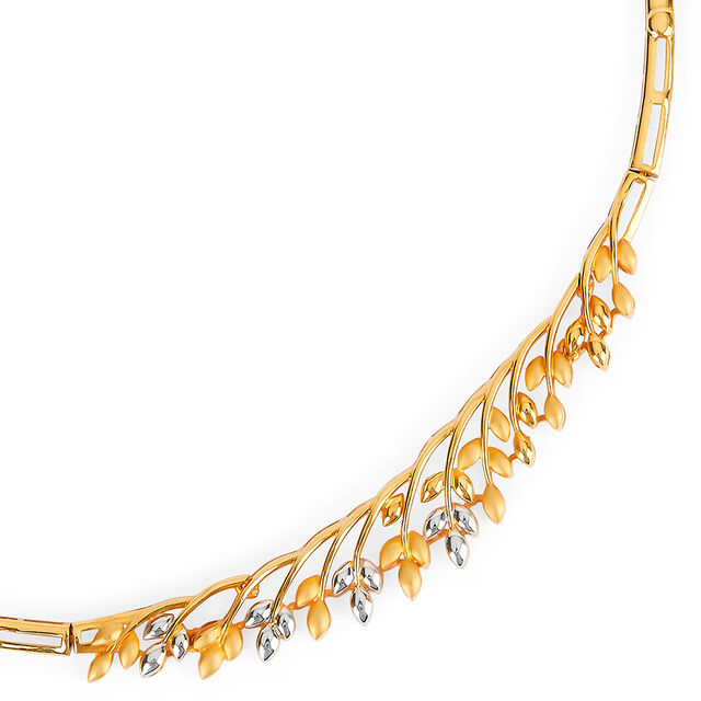 Tanishq 22KT Gold Necklace Set for Women 2
