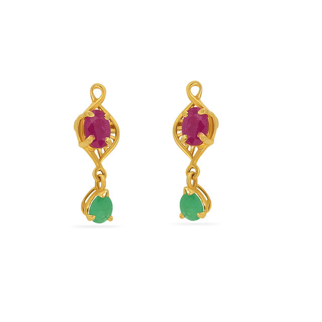 Tanishq 22 KT Gold Pendant and Earrings Set for Women
