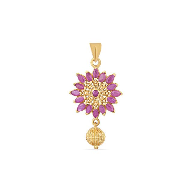 Tanishq 22KT Gold Pendant and Earrings Set 2